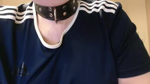 Snapshot of sklave_ol chatting on March 15, 2026, 7:47 am sklave_ol online show from March 15, 2026, 7:47 am