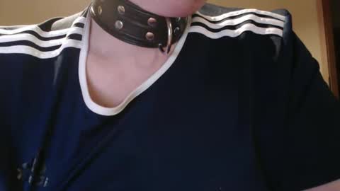 Snapshot of sklave_ol chatting on March 21, 2026, 7:06 pm sklave_ol online show from March 21, 2026, 7:06 pm