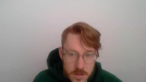 sklave_s online show from April 25, 2026, 8:17 am