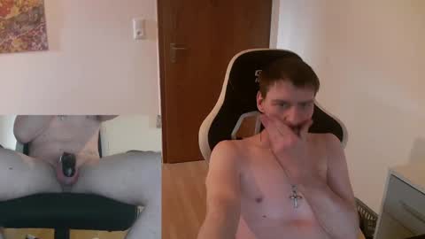 Snapshot of sklavedominic1989 chatting on February 21, 2025, 1:44 pm sklavedominic1989 online show from February 21, 2025, 1:44 pm