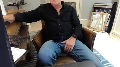 skr235 online show from February 18, 2025, 10:47 pm