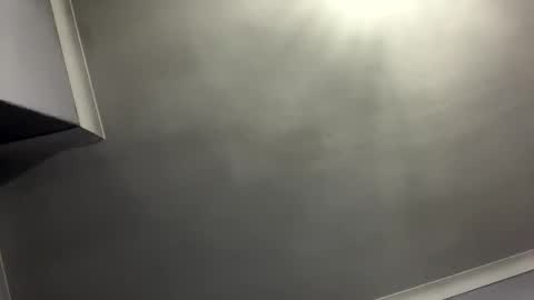 skuzzy25 online show from January 20, 2025, 2:22 am