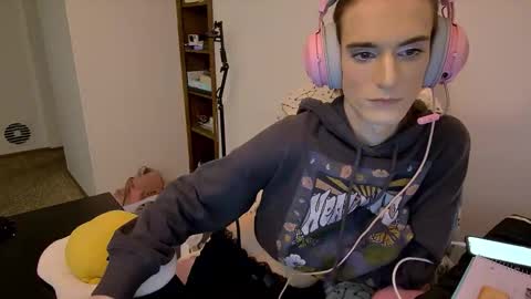 Snapshot of sky4dylancb chatting on November 29, 2025, 6:33 pm Gem online show from November 29, 2025, 6:33 pm