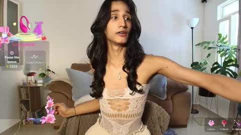 Snapshot of sky_fox_1 chatting on April 21, 2026, 2:23 pm STIVEN online show from April 21, 2026, 2:23 pm