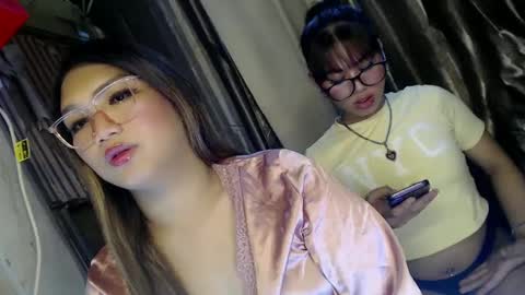 Snapshot of sky_fox_sweetxx chatting on February 19, 2025, 11:28 am    online show from February 19, 2025, 11:28 am