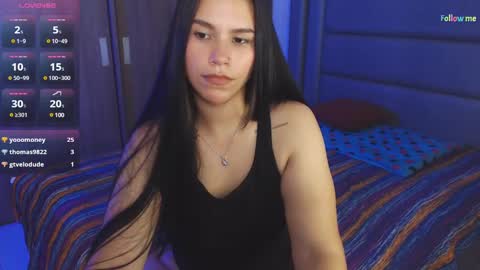 Snapshot of sky_lover_ chatting on December 5, 2024, 6:11 pm Sky  online show from December 5, 2024, 6:11 pm