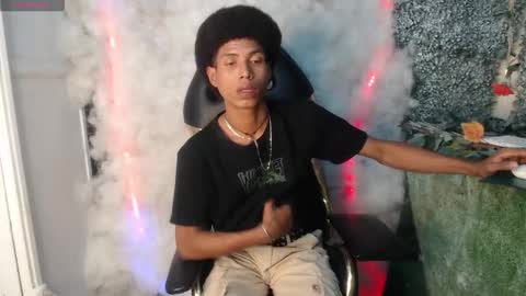 Snapshot of sky_walkerss chatting on March 23, 2026, 6:01 pm sky_walkerss online show from March 23, 2026, 6:01 pm