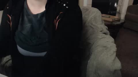 SKYLE   online show from November 12, 2025, 2:23 am