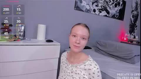 Snapshot of skyisland777 chatting on February 6, 2026, 7:23 am skyisland777 online show from February 6, 2026, 7:23 am