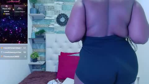 skyler_naomi online show from May 11, 2026, 1:06 pm