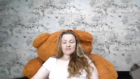 Skyler online show from November 10, 2025, 6:40 pm