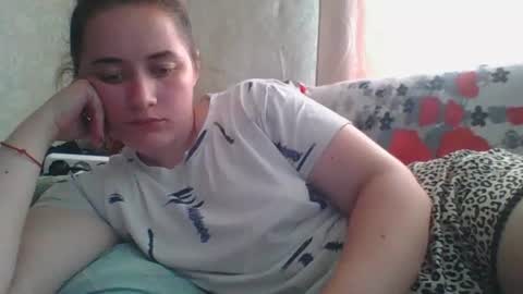 Snapshot of skyressie333 chatting on July 4, 2026, 8:20 am skyressie333 online show from July 4, 2026, 8:20 am