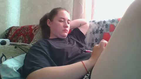 Snapshot of skyressie333 chatting on July 15, 2026, 6:18 am skyressie333 online show from July 15, 2026, 6:18 am
