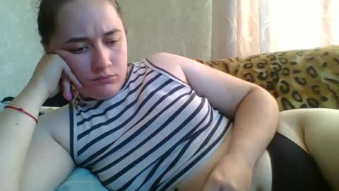 Snapshot of skyressie333 chatting on July 29, 2026, 5:27 am skyressie333 online show from July 29, 2026, 5:27 am