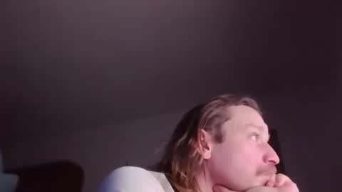 Slassl online show from April 7, 2026, 3:07 am