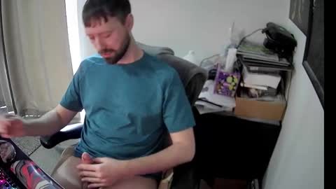 Snapshot of slave2pussy chatting on January 31, 2026, 7:45 pm slave2pussy online show from January 31, 2026, 7:45 pm