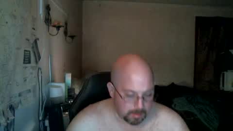 Snapshot of slavejim518 chatting on January 29, 2025, 4:15 am slavejim online show from January 29, 2025, 4:15 am