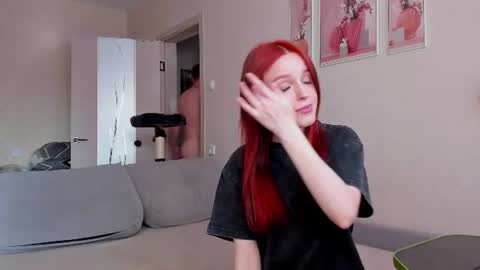 Snapshot of sledadora chatting on June 10, 2026, 2:38 pm Sophie and David online show from June 10, 2026, 2:38 pm