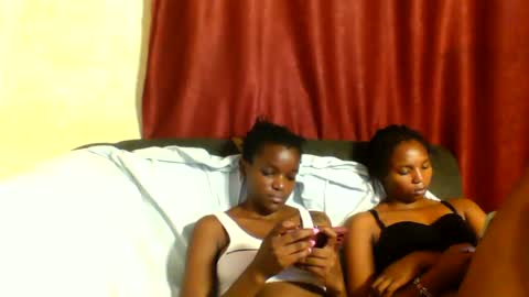 sleek_ass online show from March 11, 2025, 3:16 am