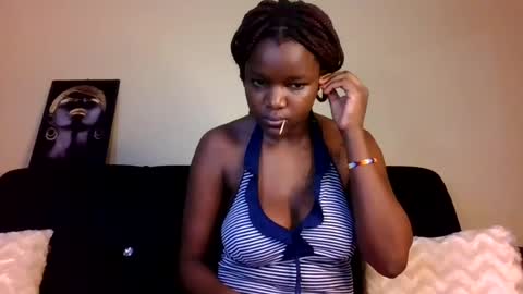 Snapshot of sleek_tits chatting on July 12, 2026, 7:43 am sleek_tits online show from July 12, 2026, 7:43 am