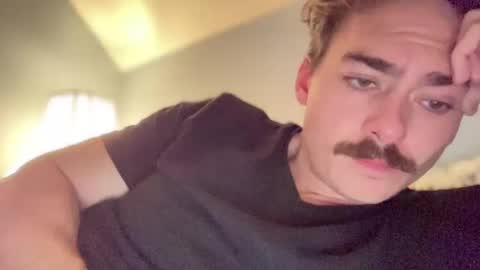 Snapshot of slickmass chatting on December 24, 2024, 2:10 am SlickMass online show from December 24, 2024, 2:10 am