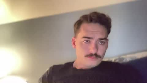 Snapshot of slickmass chatting on January 5, 2025, 3:43 am SlickMass online show from January 5, 2025, 3:43 am