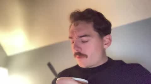 Snapshot of slickmass chatting on January 29, 2025, 2:40 am SlickMass online show from January 29, 2025, 2:40 am