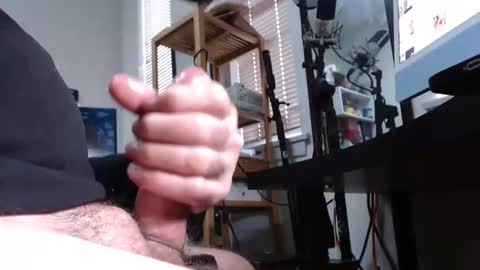 Snapshot of sliderguy699 chatting on January 5, 2025, 7:49 pm sliderguy699 online show from January 5, 2025, 7:49 pm