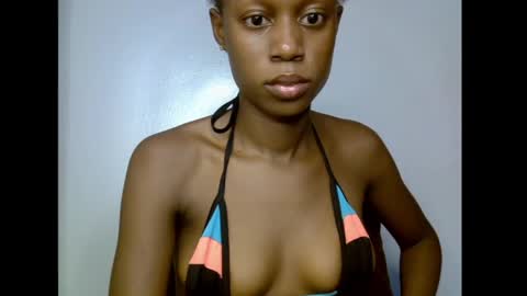 Snapshot of slim_candy12 chatting on June 1, 2026, 8:16 am Lily online show from June 1, 2026, 8:16 am