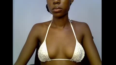 Snapshot of slim_candy12 chatting on June 4, 2026, 7:42 pm Lily online show from June 4, 2026, 7:42 pm