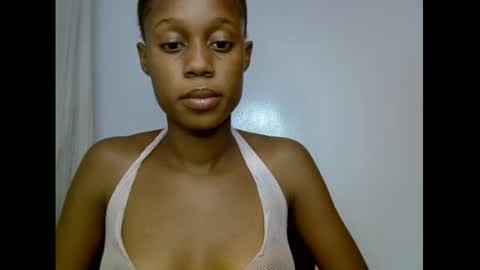 Snapshot of slim_candy12 chatting on June 22, 2026, 7:44 pm Lily online show from June 22, 2026, 7:44 pm