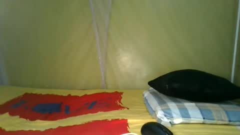 Snapshot of slim_girl01 chatting on June 14, 2026, 5:37 pm slim_girl01 online show from June 14, 2026, 5:37 pm