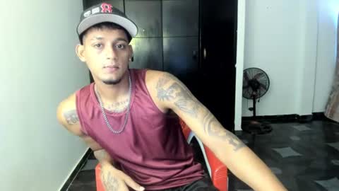 Snapshot of slim_master12 chatting on July 10, 2026, 10:56 pm slim_master12 online show from July 10, 2026, 10:56 pm