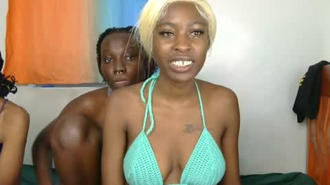 slimdoll2 online show from June 19, 2026, 1:04 pm