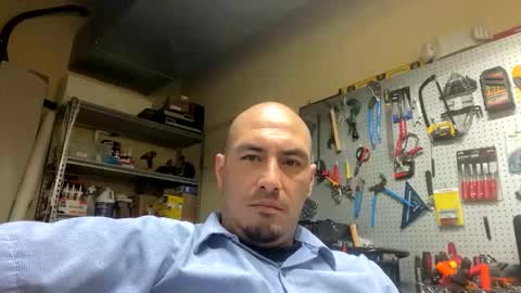 More more more online show from January 6, 2026, 8:23 pm