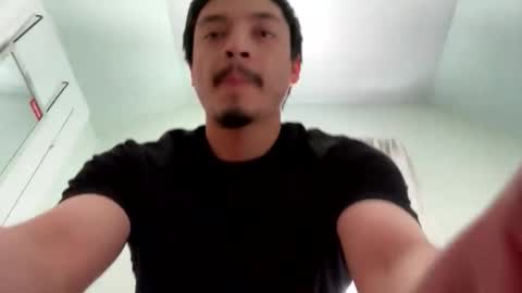 Snapshot of slimjayys chatting on April 4, 2026, 7:22 pm slimjayys online show from April 4, 2026, 7:22 pm