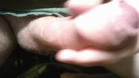 Snapshot of slimsmiler chatting on April 16, 2026, 9:43 am slimsmiler online show from April 16, 2026, 9:43 am