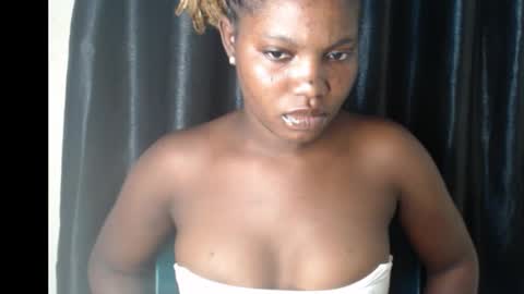 Snapshot of slimthick_tinah chatting on March 11, 2026, 11:33 pm TINA online show from March 11, 2026, 11:33 pm