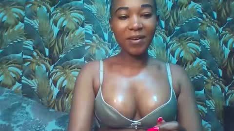 slimy_baiby online show from September 13, 2025, 2:22 am