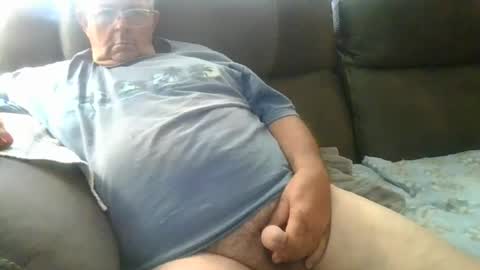 Snapshot of slippery_duck chatting on July 18, 2026, 3:05 pm slippery_duck online show from July 18, 2026, 3:05 pm