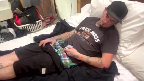 Soulsnatcherz online show from April 19, 2026, 6:21 pm