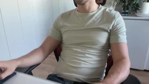 Slutguy81 online show from March 10, 2026, 5:29 pm