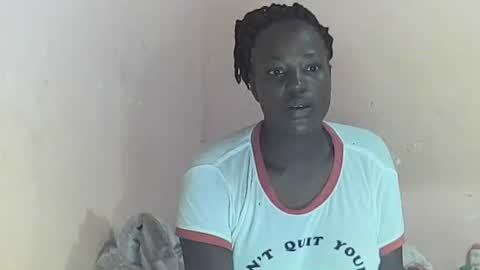 Snapshot of slutmeoutbb chatting on February 19, 2025, 2:01 pm slutmeoutbb online show from February 19, 2025, 2:01 pm