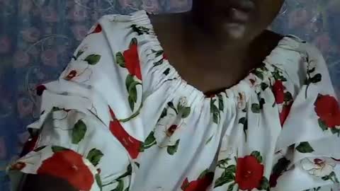 Snapshot of slutmeoutbb chatting on September 23, 2025, 10:40 am slutmeoutbb online show from September 23, 2025, 10:40 am