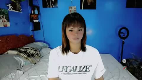 Snapshot of sluts_cum chatting on July 6, 2026, 1:57 am louie and diana online show from July 6, 2026, 1:57 am