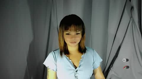 Snapshot of sluts_cum chatting on July 10, 2026, 1:58 pm louie and diana online show from July 10, 2026, 1:58 pm