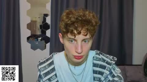 sluttsavage online show from May 19, 2026, 6:42 am