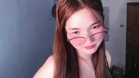 slutty_hannaxx online show from May 21, 2026, 10:17 pm