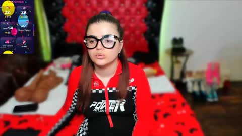 Snapshot of slutty_milf_bitch chatting on June 9, 2026, 11:27 pm Ana online show from June 9, 2026, 11:27 pm