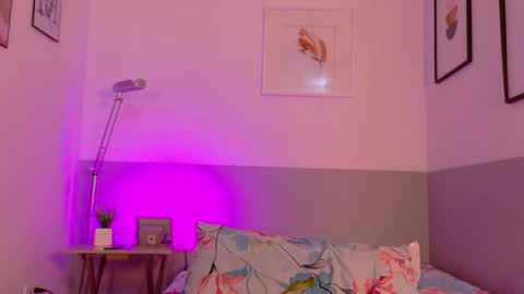 MARCELA online show from April 30, 2026, 12:55 pm